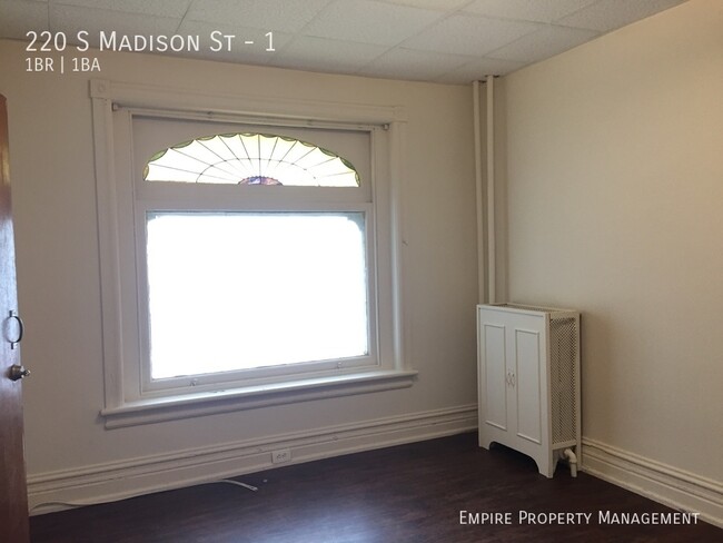 Building Photo - 1st Floor: 1 Bedroom/1 Bathroom in Allento...