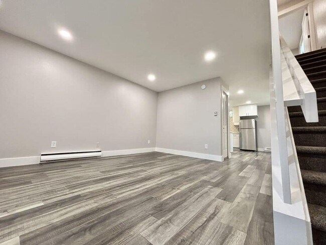 Foto del edificio - Available Now! Newly Remodeled 2BR Unit in Boulder Fourplex