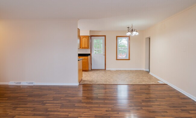 Foto del edificio - 138 Oak Ln