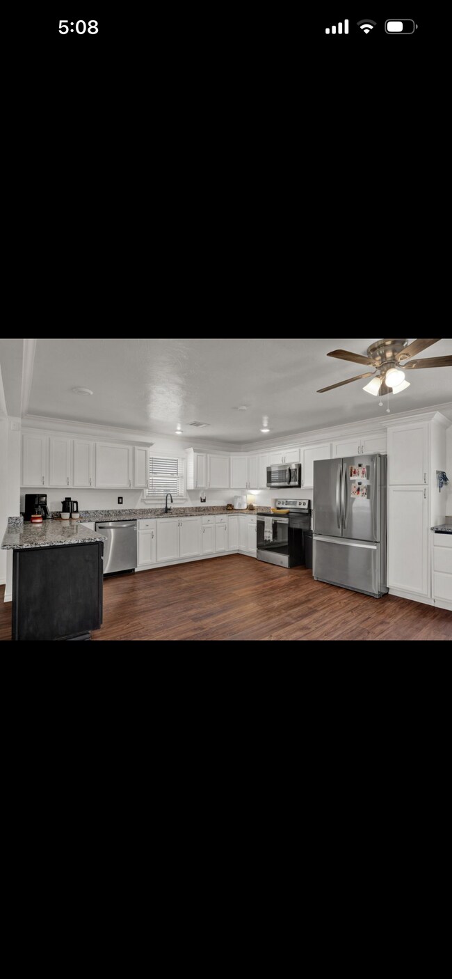 Building Photo - 13275 S Georgia St