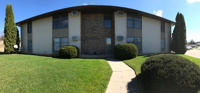 Building Photo - 1332 Field Ct
