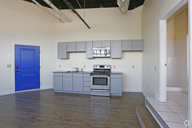 Studio, 1 BA - Living Area/Kitchen - Persimmon Lofts