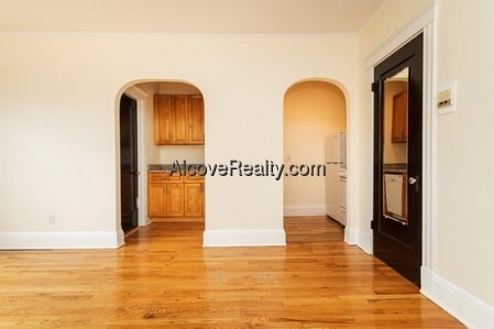 Photo - 123 Highland Ave Apartment