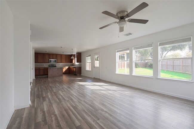 Building Photo - 3802 Harris Mill Dr