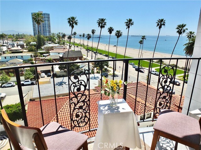 Primary Photo - 2601 E Ocean Blvd