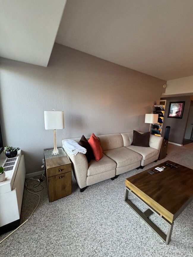 Foto del edificio - Lovely and Stylish Condo - 1 Bed, 1 Bath a...