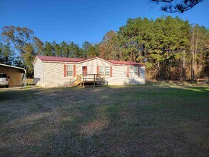 Building Photo - 259 Kings Cir