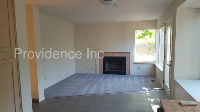 Building Photo - 2845 Alpine Creek Rd