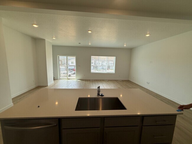 Foto del edificio - 1579 W Viola Ln
