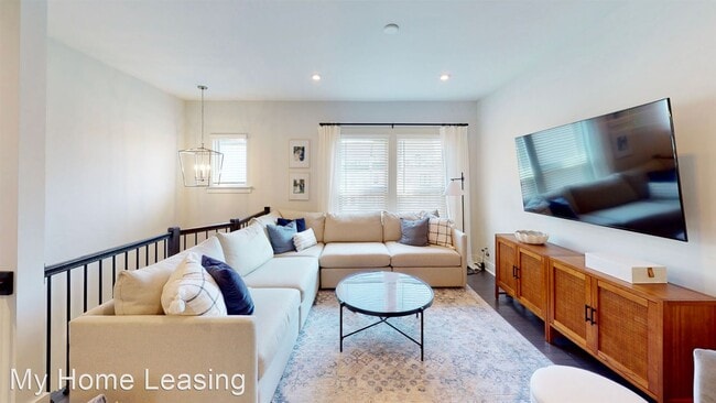 Building Photo - 3 br, 3.5 bath House - 18016 Nolita Lane