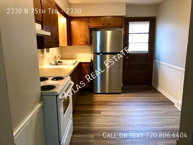 Building Photo - 2330 N 75th Ter
