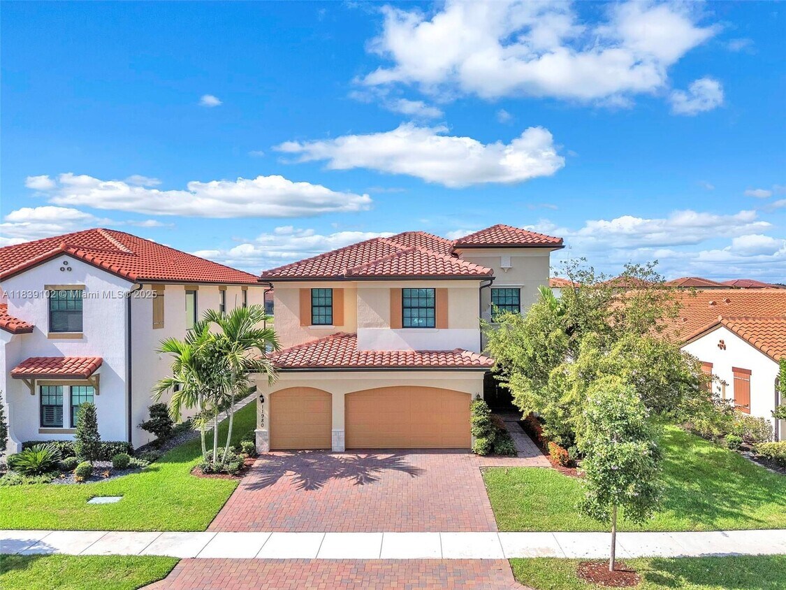 Foto principal - 11980 N Baypoint Cir