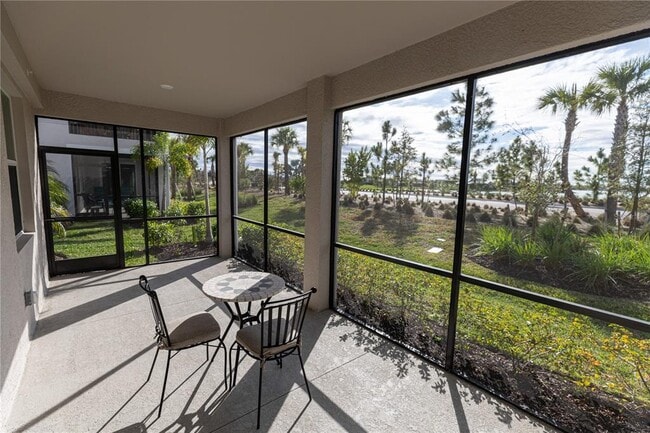 Foto del edificio - 16572 Kingwood Ln