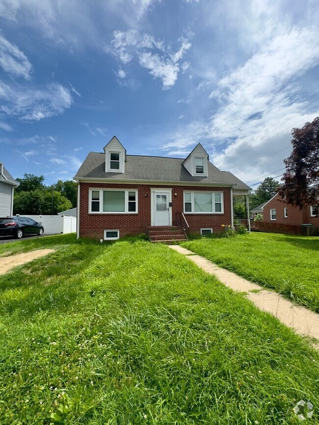 Building Photo - 113 Rigdon Rd