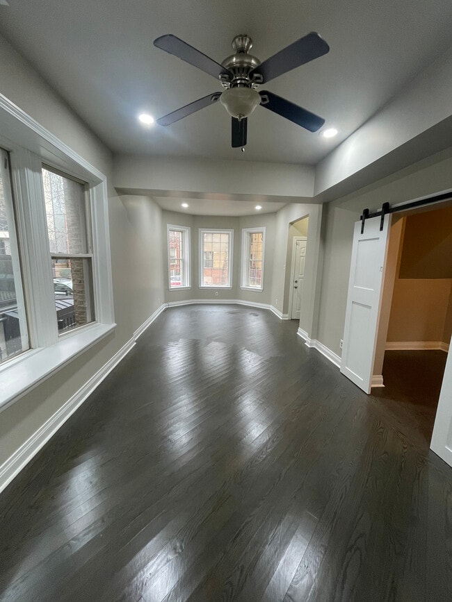 Foto del edificio - 2826 W Lyndale St