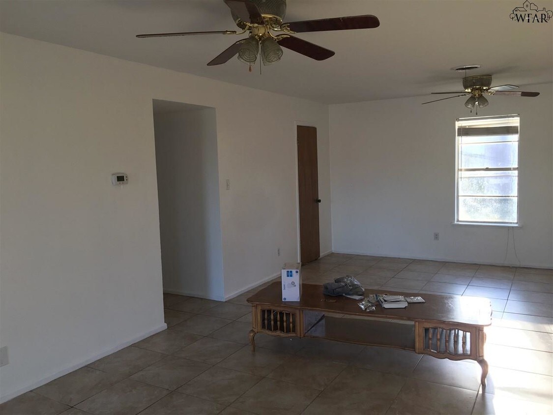5106 Fairway Blvd, Wichita Falls, TX 76310 House Rental in Wichita