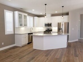 Building Photo - 9040 Coromar Ct