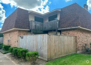 Building Photo - 1212 N Major Dr