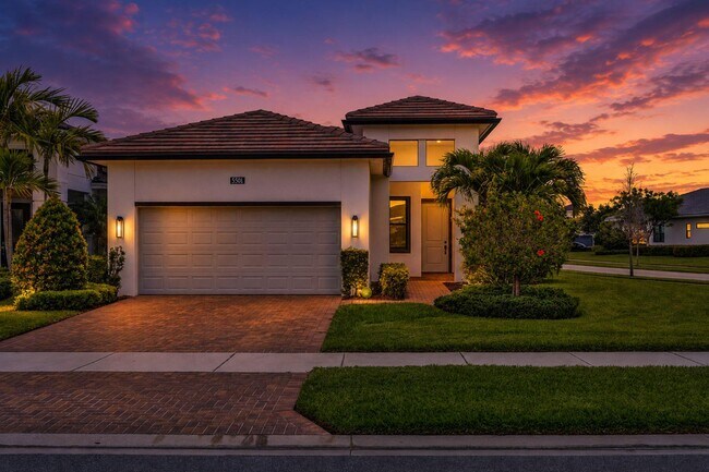 Foto del edificio - 5501 Santa Rosa Ln