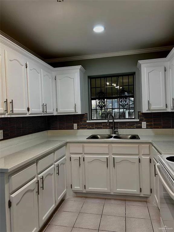 Building Photo - 24 Whitewing Dr