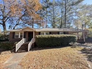 Building Photo - 1542 S Beltline Blvd