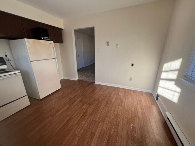 Foto del edificio - 8029 Redmon Rd