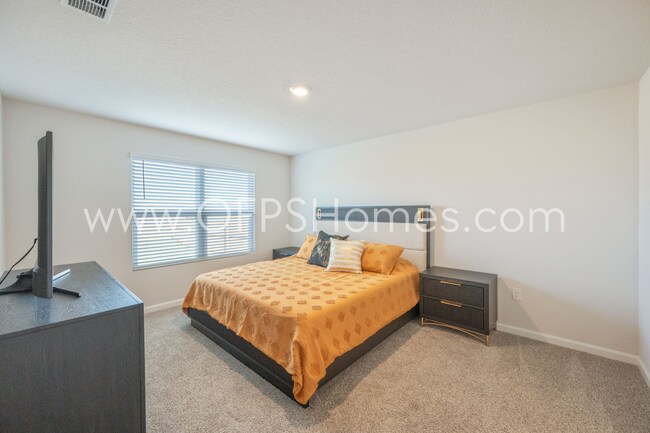 Building Photo - CRESTVIEW 4BED/2BATH - AVAILABLE JUNE 1ST!