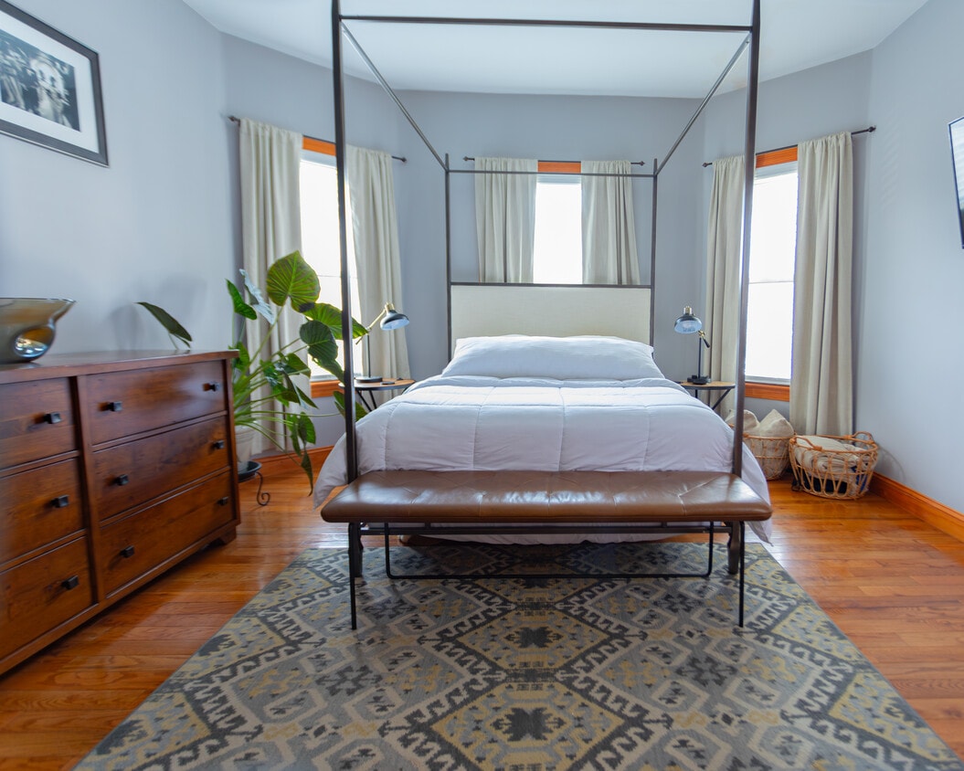 Foto principal - 70 Topliff St