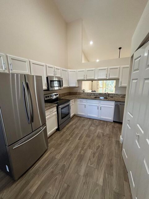 Foto del edificio - 6351 Long Key Ln