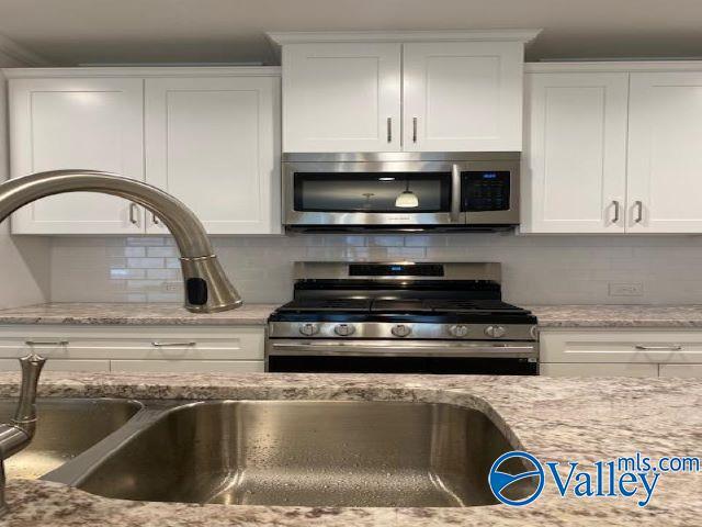 Foto del edificio - 15595 Ironcrest Drive NW