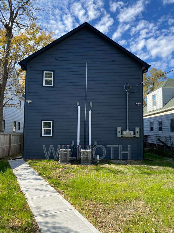 Foto del edificio - 929 N Beville Ave