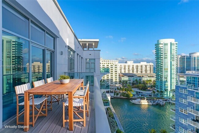 Foto del edificio - 201 Aqua Ave