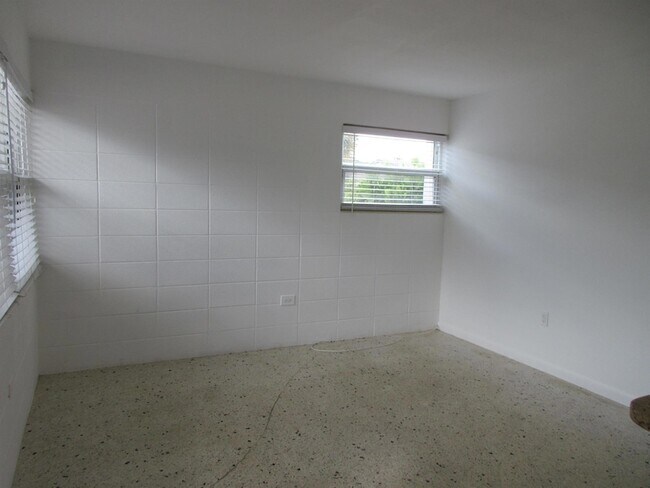 Foto del edificio - 1238 17th Ave N