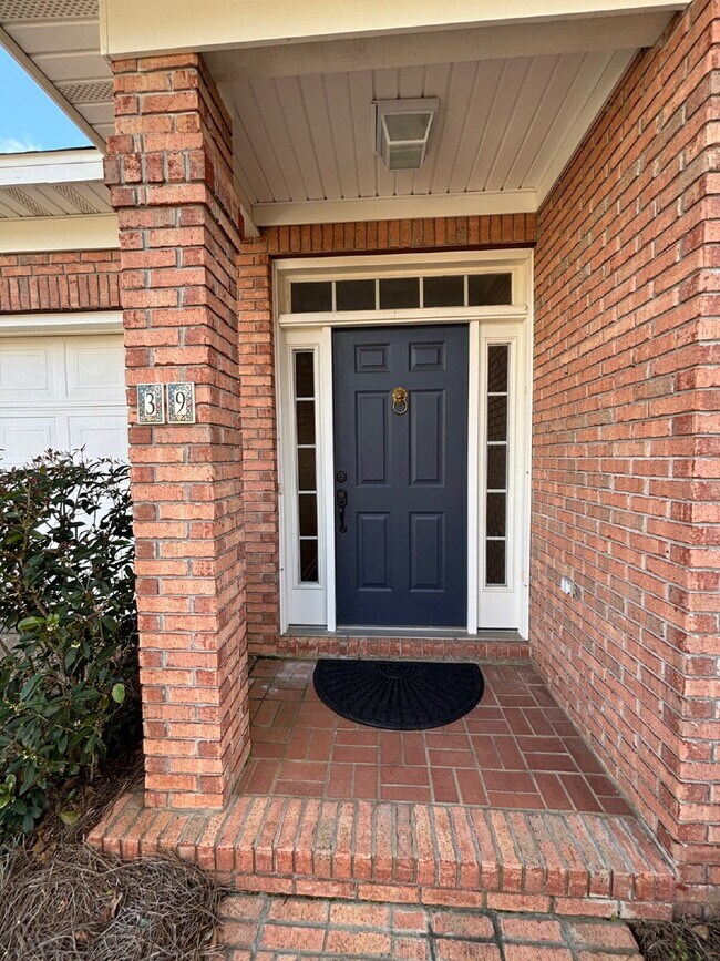 Foto del edificio - 39 Williamsburg Pl