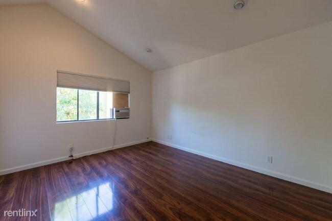 Building Photo - 4668 E Barker Way