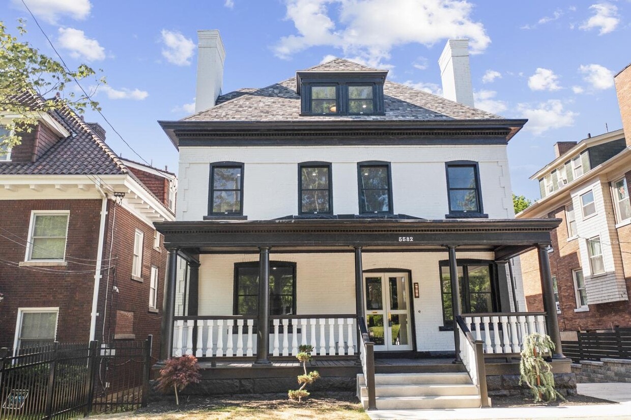 Primary Photo - 5532 Forbes Ave