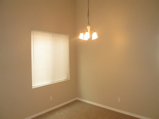 Building Photo - 7506 S 46th Lane