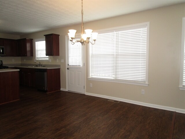 Building Photo - 1924 Pierce Way