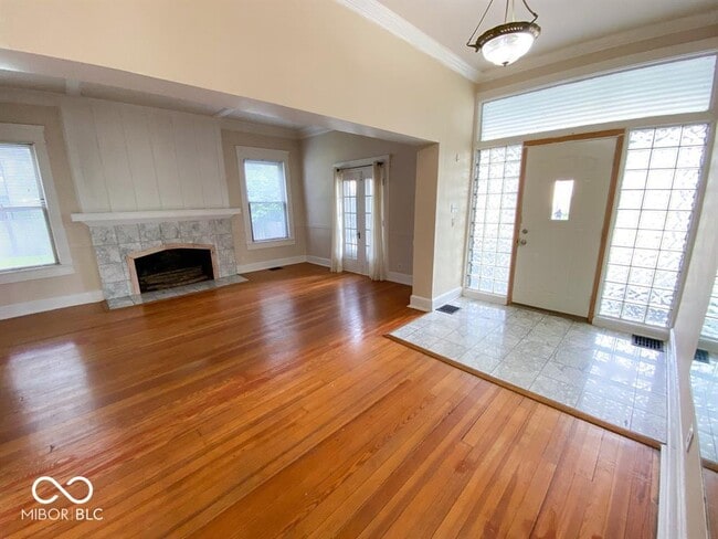 Building Photo - 4208 Rookwood Ave