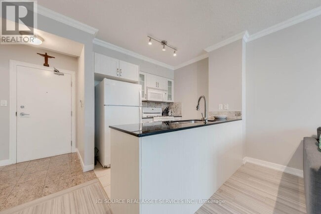 Building Photo - 5 Mariner Terrace