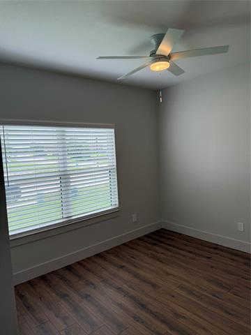Foto del edificio - 4804 Dry Creek Rd