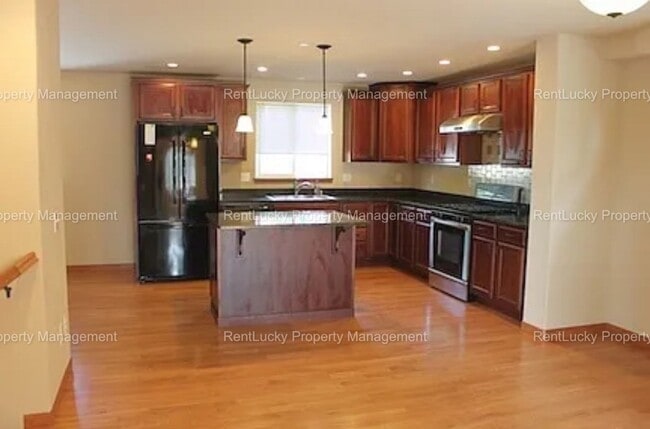 Foto del edificio - Beautifully Updated 3-Bedroom Home in Lynn...