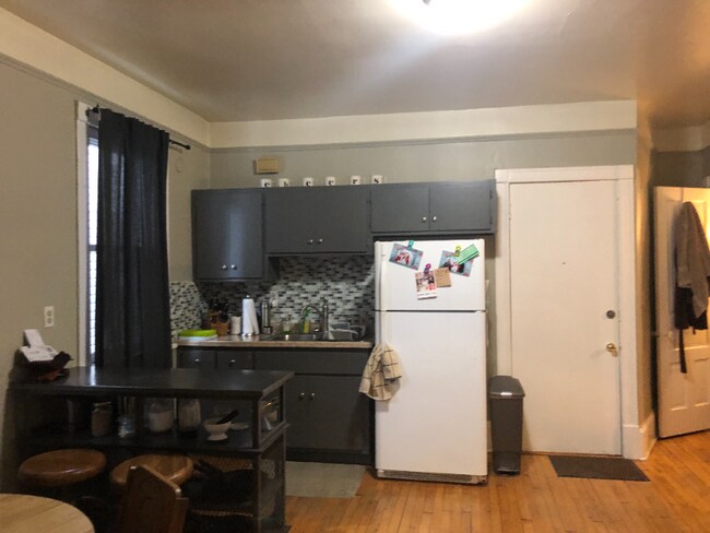 Foto del edificio - 2816 N Fratney St