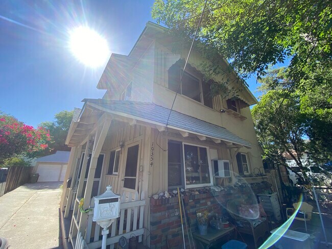 Building Photo - 10356 Oro Vista Ave