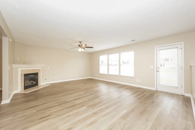 Building Photo - 336 Stewart Springs Dr