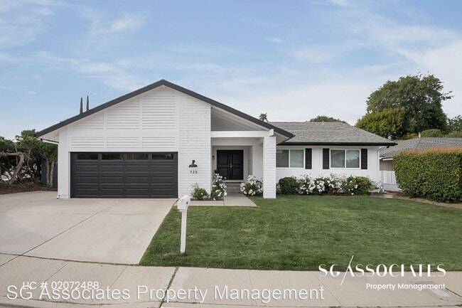 Building Photo - 3 br, 2 bath House - 725 San Andres