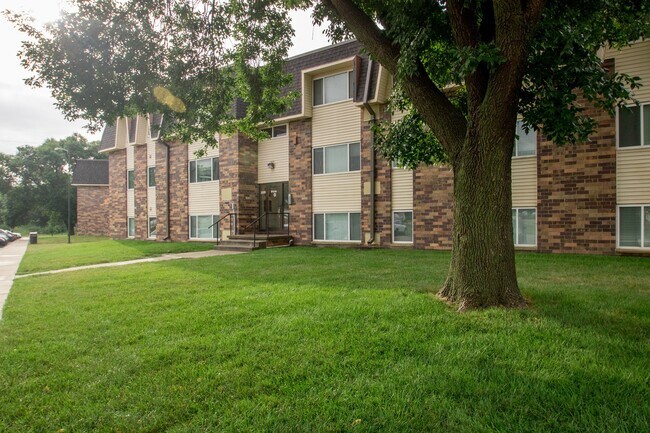 Building Photo - 2513 Willow St