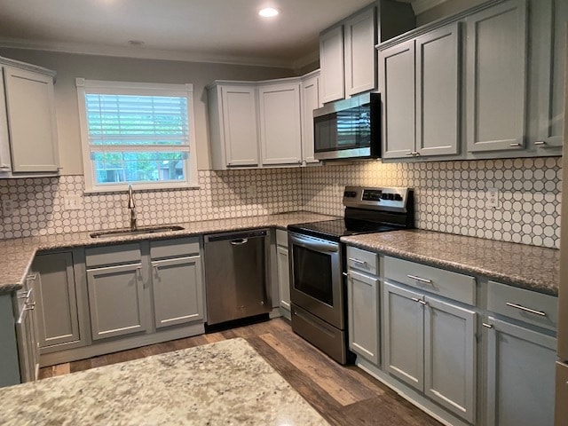 Building Photo - 1621 Brookfield Dr