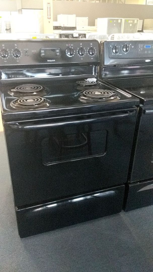 Foto del edificio - Three-bedroom 2 Full Bath Single-Family Ho...