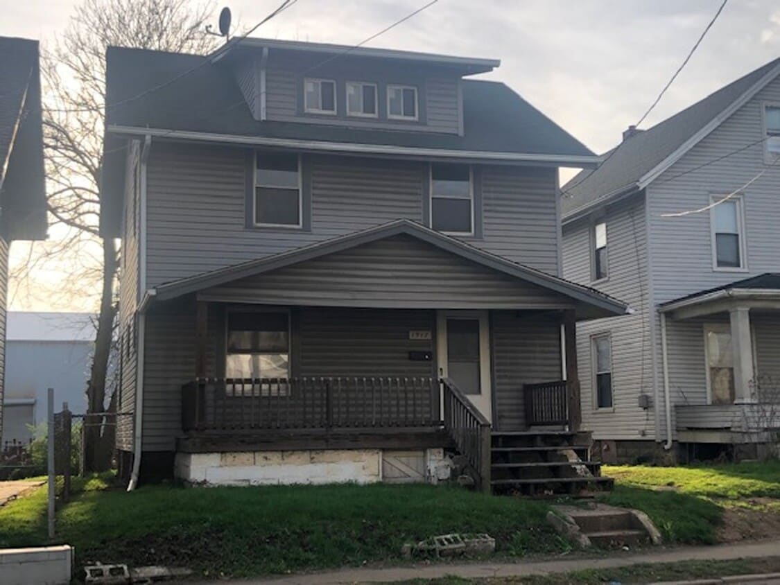 Primary Photo - 3BR Canton City House for Rent